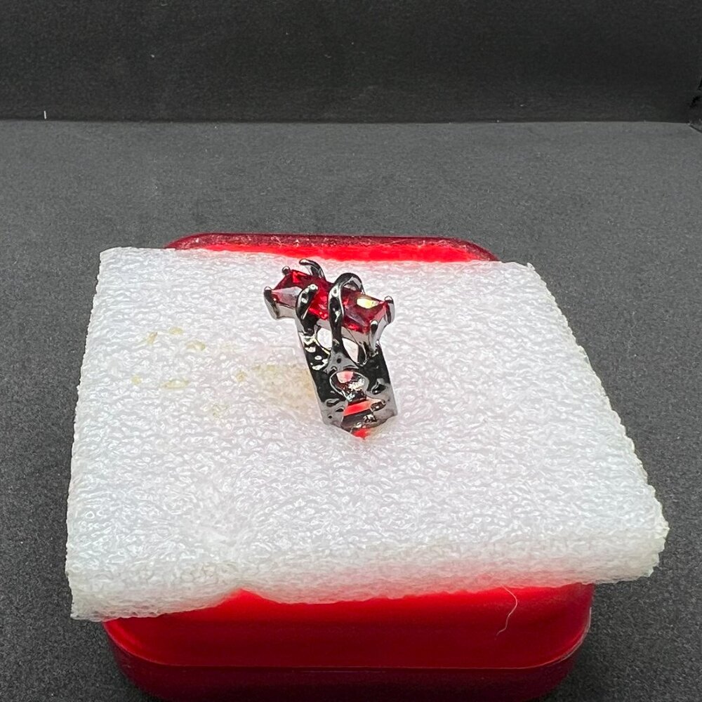 Red Cz black open back ring - Picture 3 of 5
